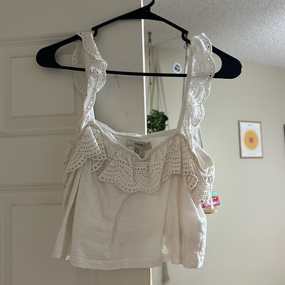cropped tank top